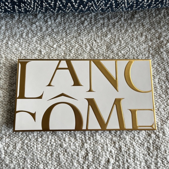 Lancome Full Size Makeup Set - Picture 2 of 10